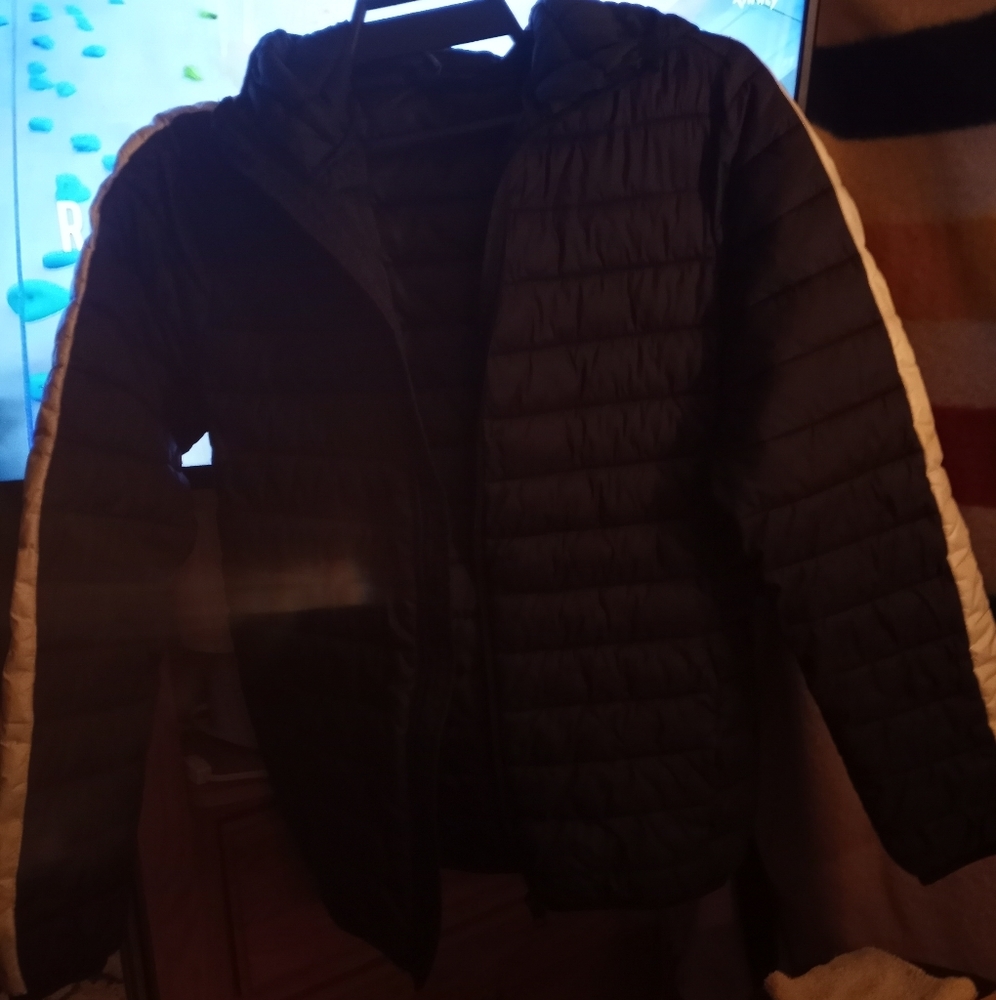 Sm DIVIDED RUFFLE JACKET